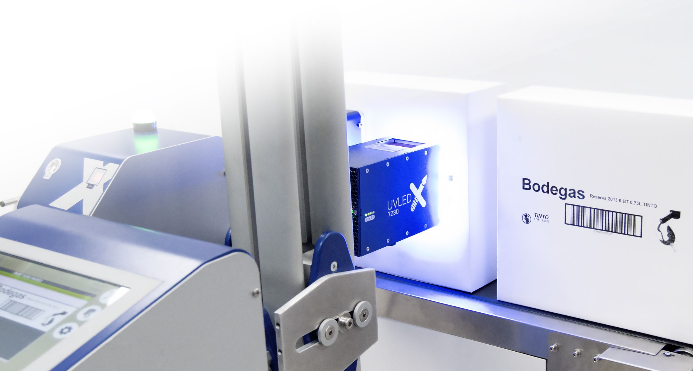 Impresora APLINK MRX de alta resolucion con sistema de curado UV LED integrado en linea de produccion